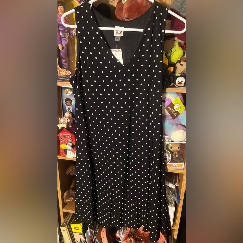 ✨BRAND NEW Anne Klein Polka Dot Dress✨